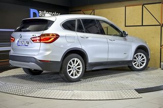 BMW X1   sDrive18d Business