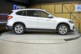 BMW X1   sDrive18dA Corporate