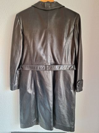 Trench de cuero negro Talla M