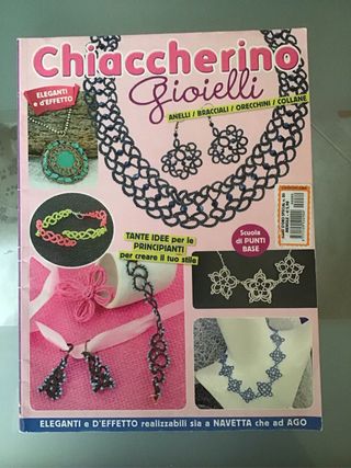 Creare gioielli menualmente