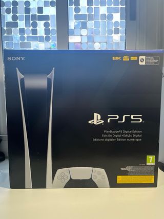 PlayStation 5 Digital PS5 + 2 manos Dualsense