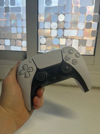 PlayStation 5 Digital PS5 + 2 manos Dualsense