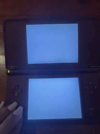 Nintendo DSi XL granate completa