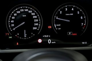 BMW X2   sDrive18i