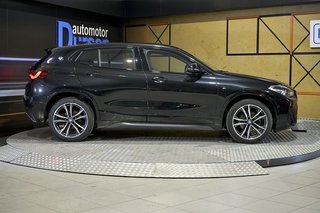BMW X2   sDrive18i