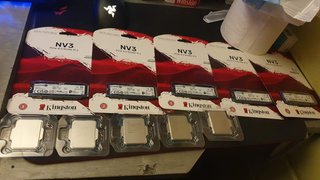 I5 12400 RX 5700 @ RAM 16gb @ Nvme SSD HDD 1.6tb