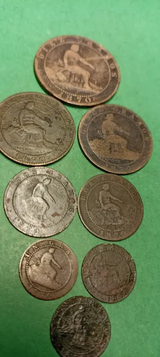 8 monedas 1870.
