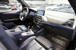 BMW X3   xDrive20d