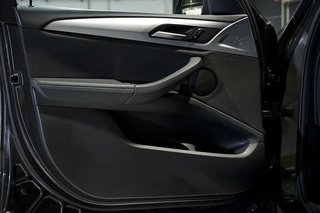 BMW X3   xDrive20d