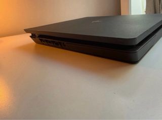 PS4 Slim 1TB Console Nera