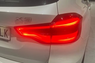 BMW X3   xDrive20d