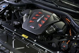 BMW XM    550 kW 748 CV Label Red