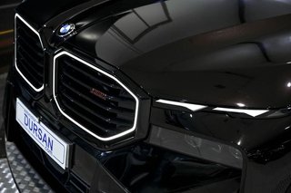 BMW XM    550 kW 748 CV Label Red