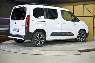 Citroën Berlingo   Talla M BlueHDi 130 SS 6v SHINE