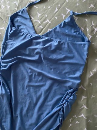 Costume da bagno azzurro cielo