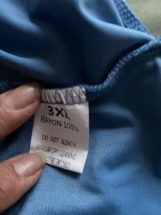 Costume da bagno azzurro cielo