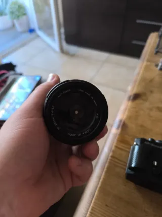 Cámara Ricoh KR-5super II + Sigma 70-210mm