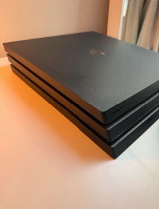 PS4 Pro 1TB Sony - Come nuova