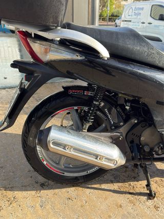 Honda SH 125i Scooter Negra ITV HASTA 2027
