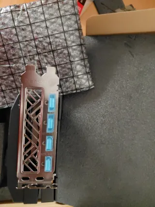 Sapphire RX 7800 XT 16GB Tarjeta Gráfica