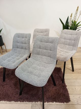 Pack 4 Sillas Acolchadas en Tela