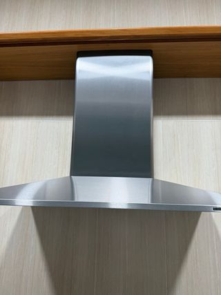 Muebles de cocina madera natural y granito