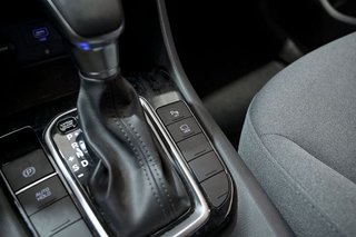 Hyundai IONIQ   1.6 GDI HEV Tecno DCT