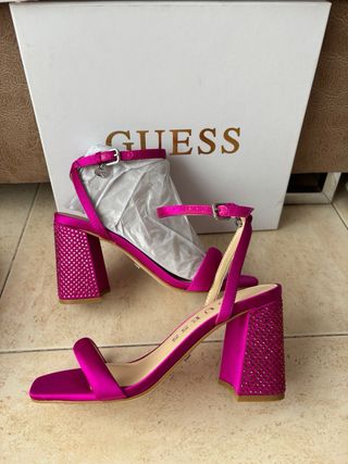 Sandalias de tacón Guess Fucsia Talla 36 Nuevas