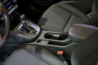 Hyundai Kona   1.6 GDI HEV Maxx DCT