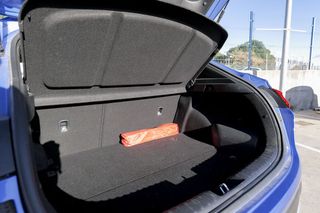 Kia XCeed   1.6 GDi PHEV 104kW 141CV eTech