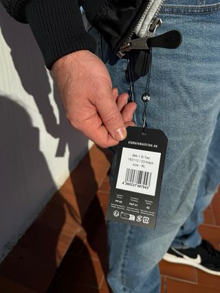 Chaqueta Bomber Alpha Industries Negra Roja