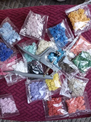 Remachadora LIHAO con accesorios