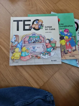 Teo juega en casa, su cumpleaños y en la piscina