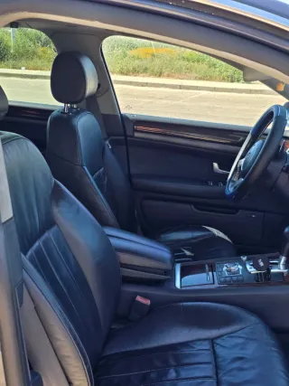 Audi A8 3.0 V6 TDI quattro