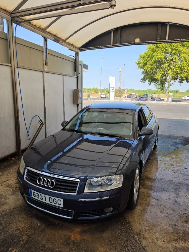 Audi A8 3.0 V6 TDI quattro - foto 1