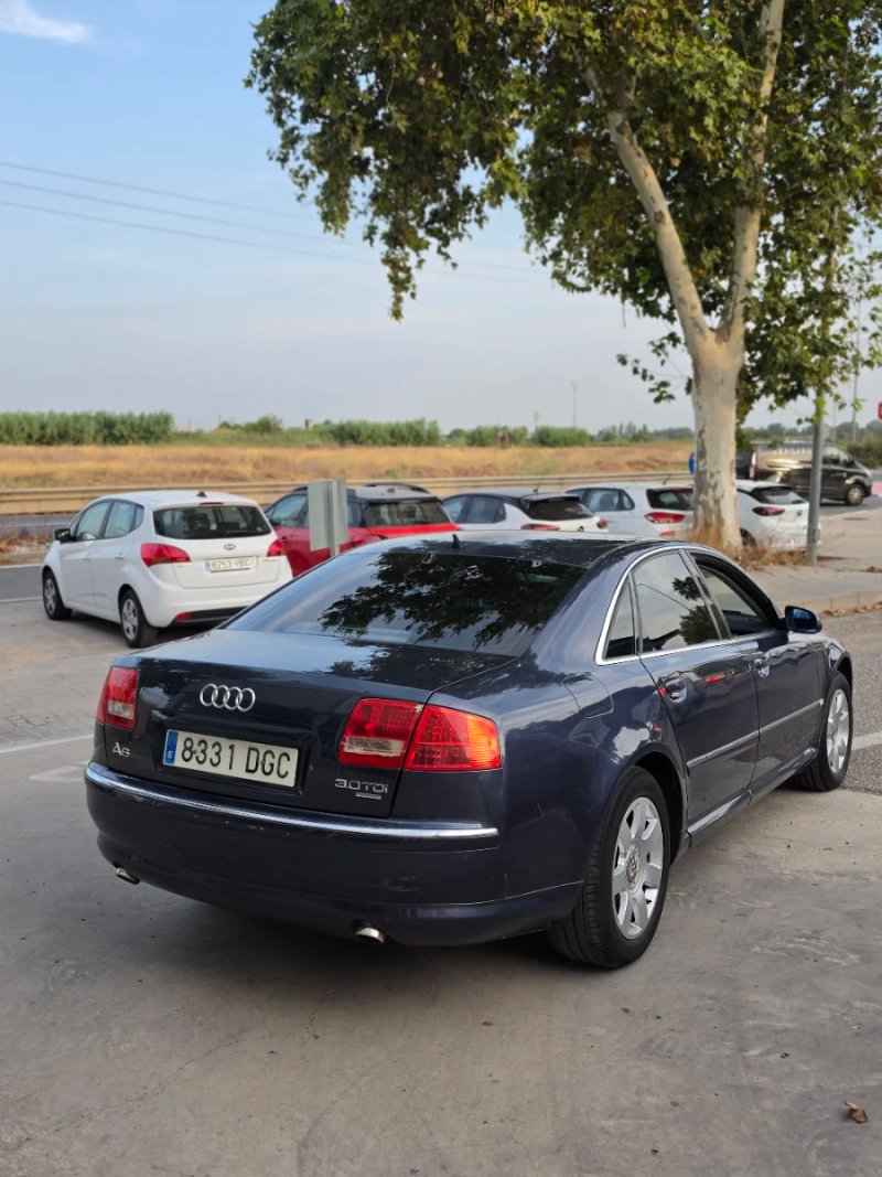 Audi A8 2005, foto 6