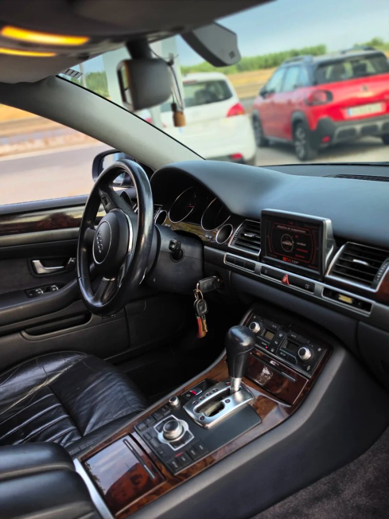 Audi A8 2005, foto 7