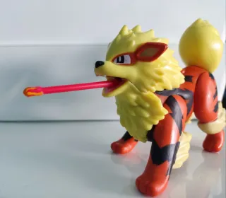 Figura Pokémon Arcanine oficial