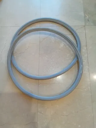 2 Neumáticos Macizos Silla de Ruedas
