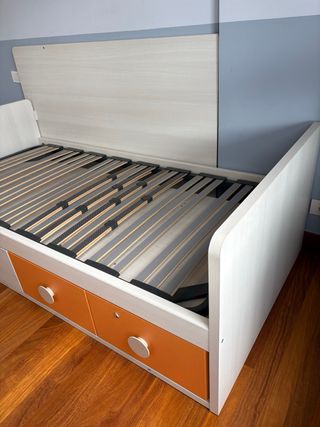 Cama 90cm con cajones y armario
