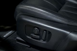 Land-Rover Range Rover Evoque   2.0 D150 SE AUTO 4WD MHEV