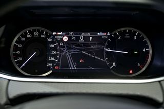 Land-Rover Range Rover Evoque   2.0 D163 AUTO 4WD MHEV