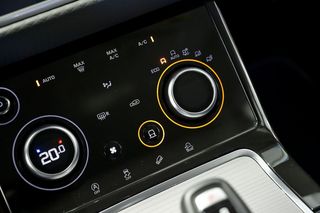 Land-Rover Range Rover Evoque   2.0 D163 AUTO 4WD MHEV