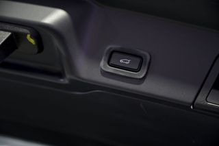 Land-Rover Range Rover Evoque   2.0 D163 AUTO 4WD MHEV