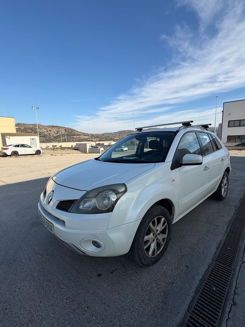 Renault Koleos 2010 - foto 1