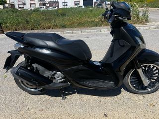 Piaggio Beverly 300 Police ABS ASR