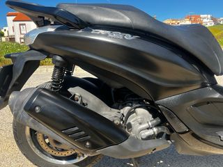 Piaggio Beverly 300 Police ABS ASR