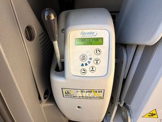 Mercedes-Benz Viano 2010 ADAPTADA con elevador PMR