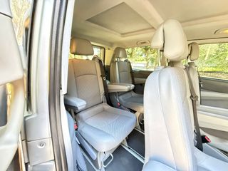 Mercedes-Benz Viano 2010 ADAPTADA con elevador PMR