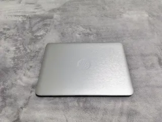 HP Elitebook Core i5 de 256GB SSD 12GB RAM